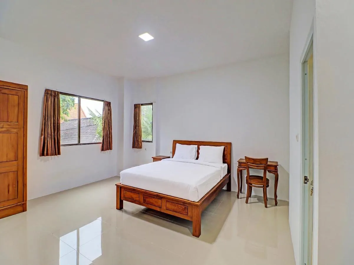 מלון Tuban Capital O 92039 Runways House